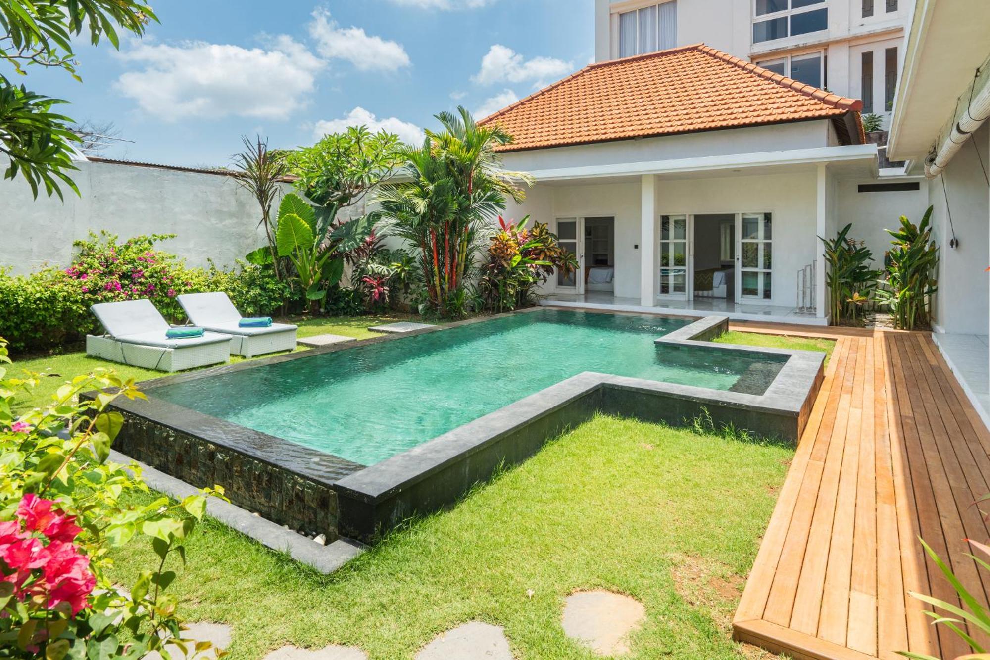 Modern 3 Bedrooms Villa Beach Walking Distance 세미냑 외부 사진